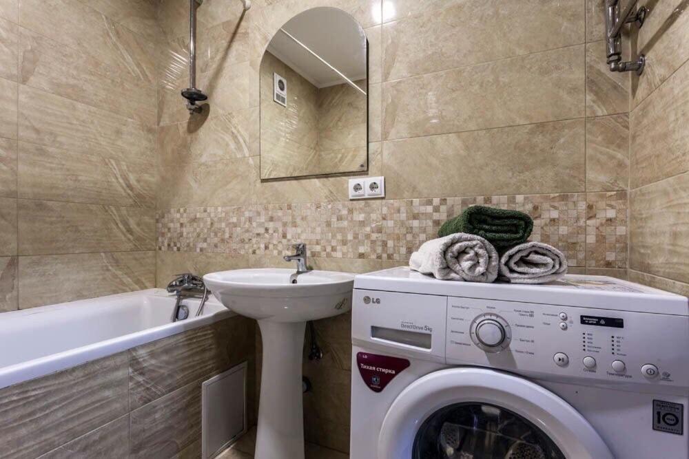 Viktoria Garden Apartment Lviv Eksteriør bilde